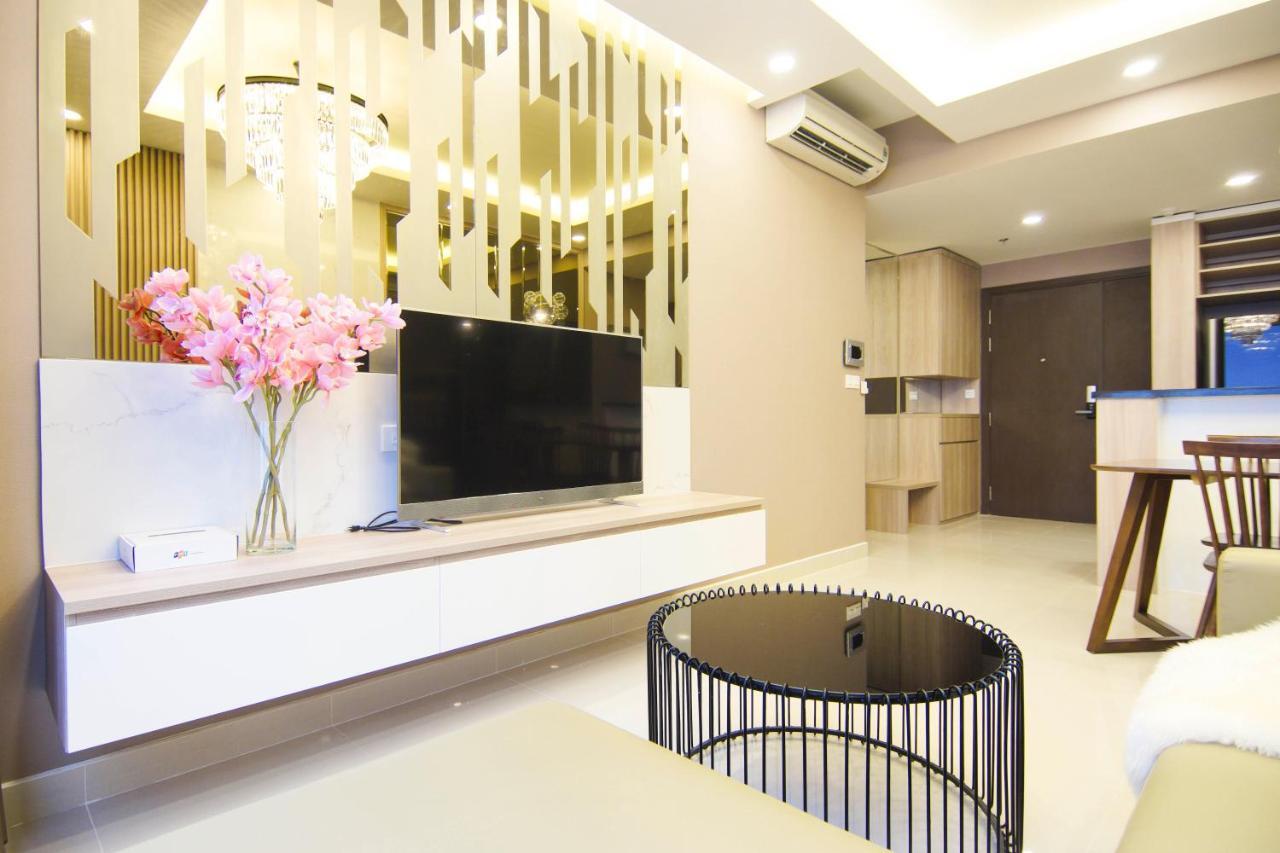 Apartment River Gate 4 Near Bui Vien-food Street *